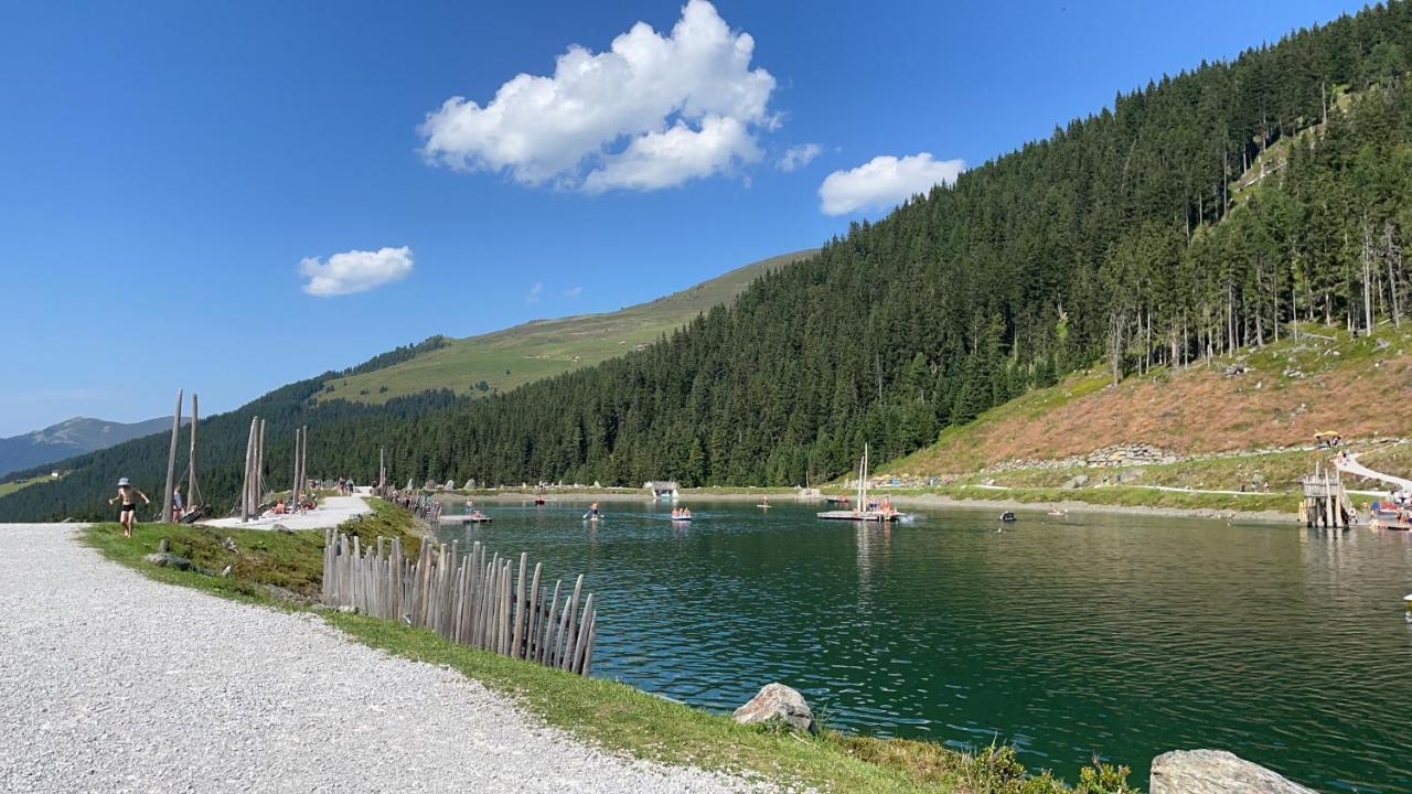 Apart Mountain Uderns Kültér fotó